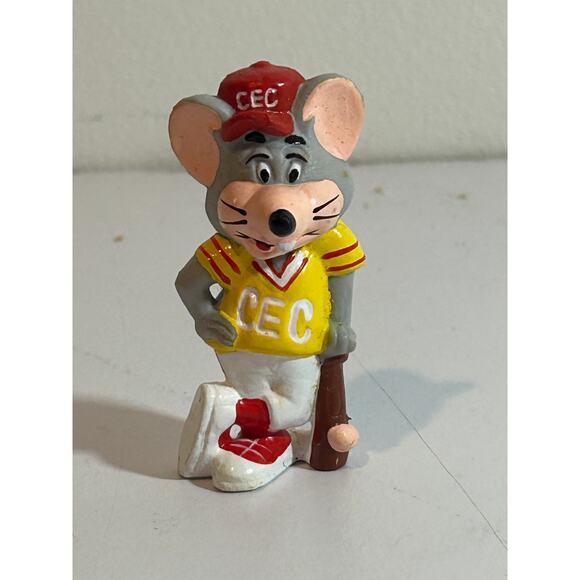 Showbiz Pizza Time Theatre Chuck E Cheese Baseball Player 2.5" PVC 1986 Vintage - Picture 1 of 3